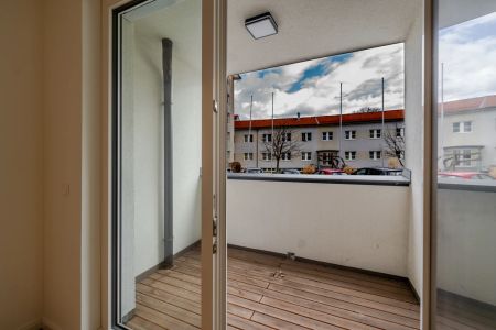 SOFORT EINZIEHEN: Helle 3-Zimmer-Wohnung mit Balkon in ruhiger Lage - Foto 4