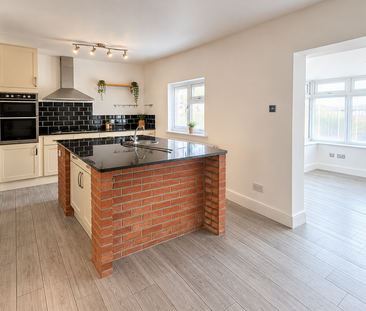 3 bedroom semi-detached house to rent - Photo 6