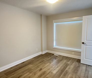 For Lease - 30 Shaded Creek Drive, Kitchener, Ontario - Photo 3