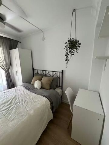 Carrer de José Carsí, Burjassot, Valencian Community 46100 - Photo 3