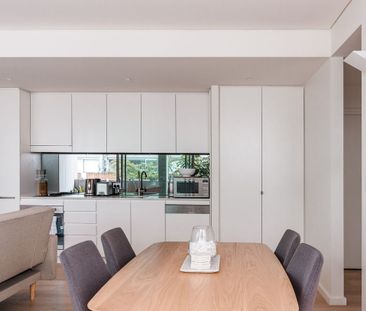 STUNNING 1 BEDROOM APARTMENT IN IDEAL LOCATION - Photo 4