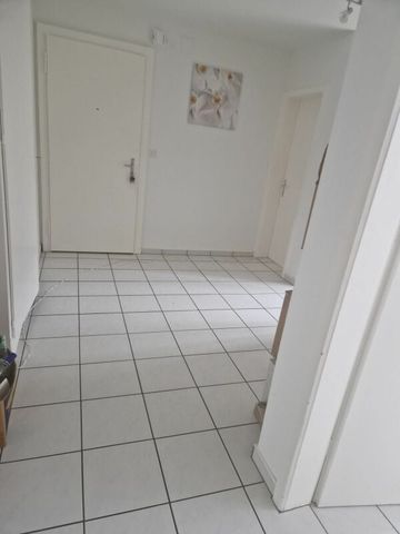 Zentral gelegene 3.5-Zimmerwohnung im 2. OG - Foto 4