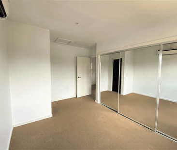 TWO BEDROOM TOWNHOUSE - Photo 3