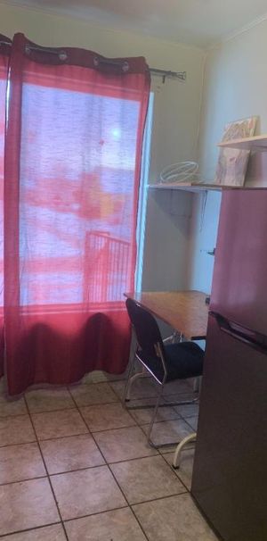 Chambre à louer - Photo 1