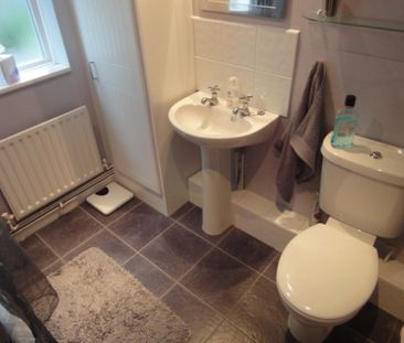 Terraced House - Photo 6