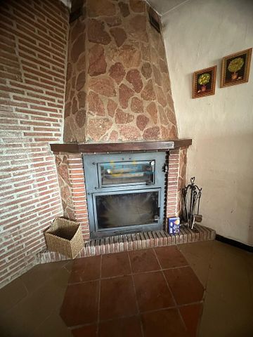 2 BEDROOM COUNTRY HOUSE WITH TERRACE AND POOL - RIO DE LA MIEL (NERJA), LONG TERM RENTAL - Foto 4