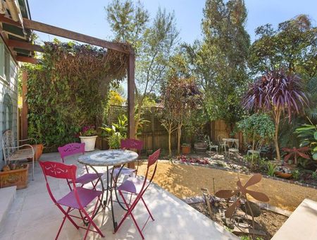 31 Oakville Road, Willoughby NSW 2068 - House For Rent | Domain - Photo 2