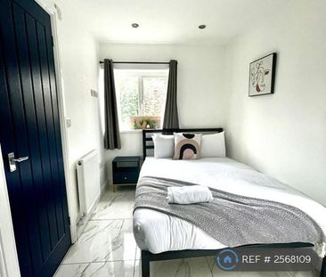 1 bedroom in a house share to rent - Photo 4