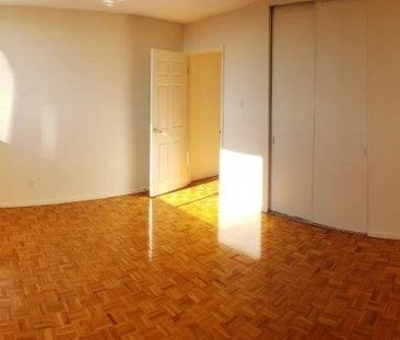 For Lease - 2383 Palm Street Unit# 602, Alta Vista and Area, Ontario - Photo 2
