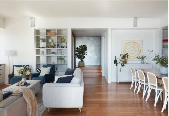 Spectacular Fully Furnished Home - Photo 1