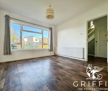 Hill Road, Benfleet, SS7 - Photo 2