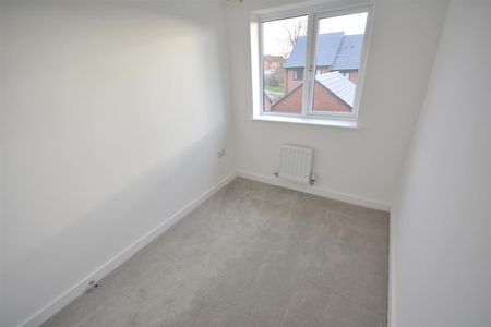 1 Springfield Drive, Derby, DE22 2TU - Photo 3