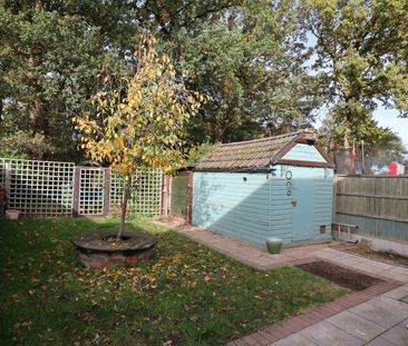 Ebony Grove, Doddington Park, Lincoln, LN6 - Photo 1