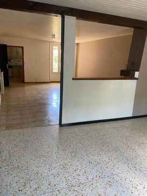 Location Appartement 3 pièces 131m² BESSEGES 30160 - Photo 1