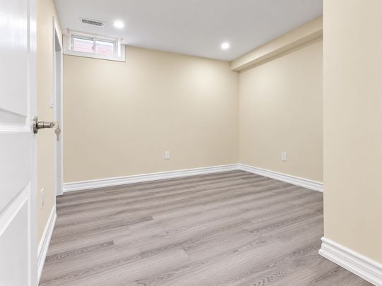 For Lease - 21 Plentywood Drive, Brampton, Ontario - Photo 1