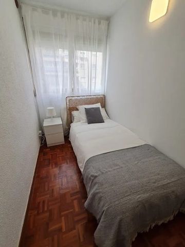 Calle de Somontín, Madrid, Community of Madrid 28033 - Photo 5