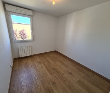 Location Appartement 2 pièces 50m² - Photo 3