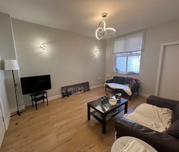 1 bedroom house of multiple occupation to rent - Photo 3