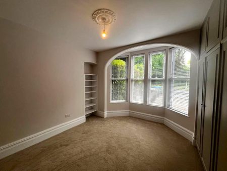 2 bedroom flat to rent - Photo 4