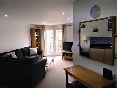 Saltra, SALFORD - Photo 2