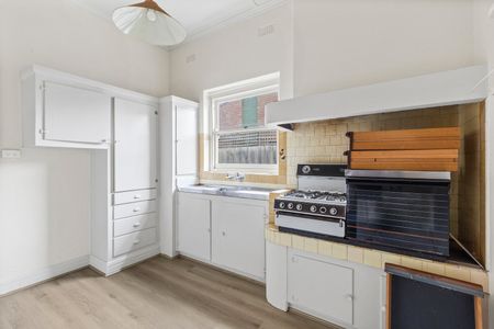 3 Hartington Street, Elsternwick VIC 3185 - Photo 3