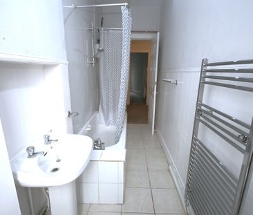 Tollcross Road, Bright 2 Bed Unfurnished Apartment, Tollcross – Ava... - Photo 5