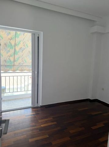 Διαμέρισμα για ενοικίαση Θησείο (Ιστορικό Κέντρο) - Photo 4