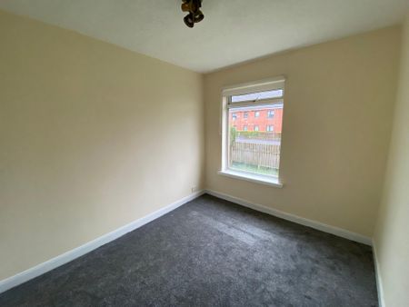 Castlemilk Road, Croftfoot | £950 Monthly - Photo 5