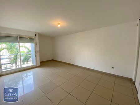 Location Appartement 1 pièce 27m² STE CLOTILDE 97490 - Photo 4