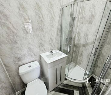 1 bedroom in a house share to rent - Photo 6