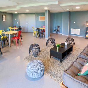 Location Appartement 1 pièce 18m² NIMES 30000 - Photo 2