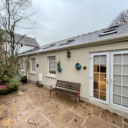 Lanner, Redruth, TR16 - Photo 1