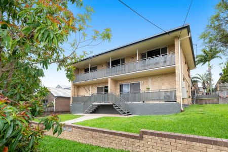 Stylish One-Bedroom Apartment in the Heart of Coorparoo - Photo 4