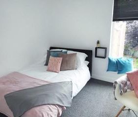 1 bedroom in a house share to rent - Photo 6