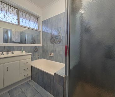 A Charming Spacious Home - Photo 5