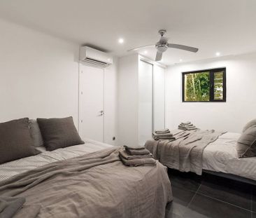 5 bedroom luxury Villa for rent in Marbella, Andalusia - Photo 2