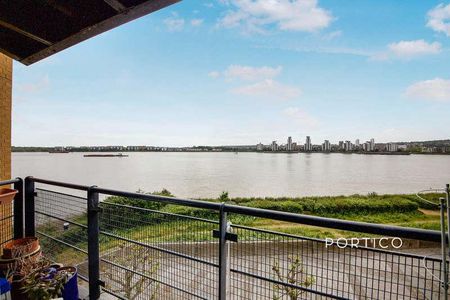 Sunderland Point, Royal Docks, London, E16 - Photo 5