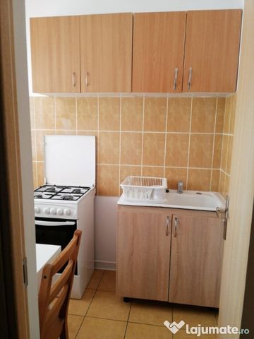 Dristor fix la metrou etaj 8 din 10 - Fotografie 5