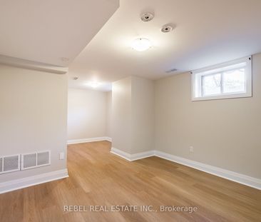 Detached Home For Lease | E8110912 - Photo 6