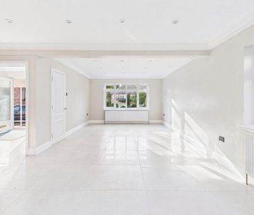 4 bedroom detached house to rent - Photo 3