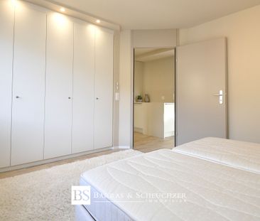 Superb 2.5 p renovated and furnished, full center, rue du Prado - Photo 1