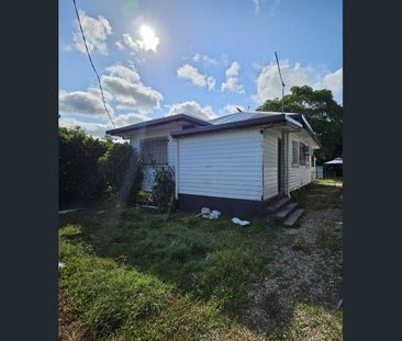 244 Spence Street, Bungalow, Qld 4870 - Photo 3