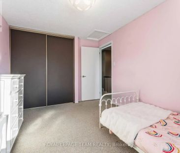 1 SHADETREE CRESCENT - Photo 6