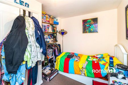 2 bedroom terraced house to rent - Photo 4