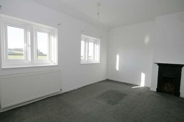 Glebe Cottages, Postcombe, OX9 - Photo 1