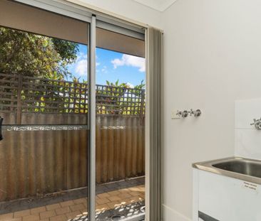 12A Clancy Way, Thornlie WA 6108 - House For Rent | Domain - Photo 4