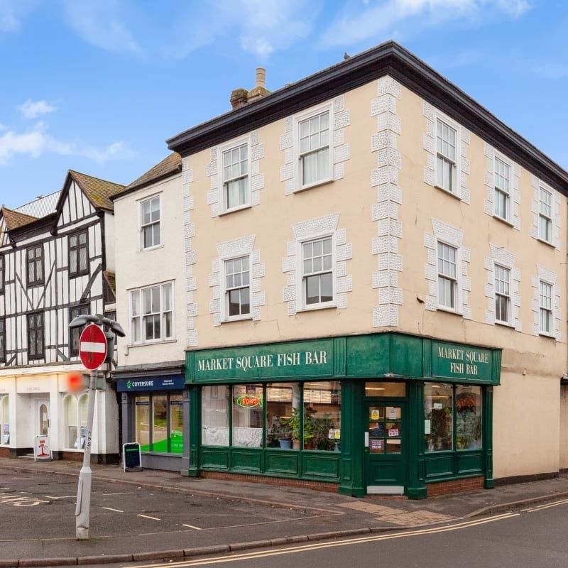 Market Square, Bicester - Photo 1