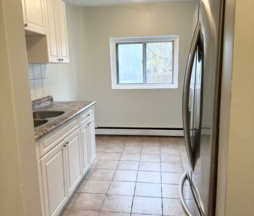 For Lease - 220 Ashland Avenue Unit# 25, London East, Ontario - Photo 1