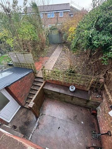 Greenway, Eastbourne, BN20 - Photo 3