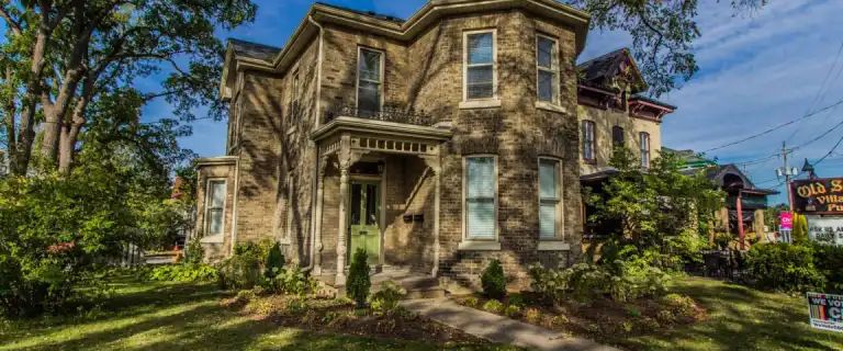 153 Wortley Road - Upper | 153 Wortley Road - Upper, London - Photo 1